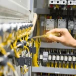 EMERGENCY ELECTRICIAN: 7 CRITICAL SIGNS YOU NEED TO CALL ONE IN TORONTO EMERGENCY ELECTRICIAN: 7 CRITICAL SIGNS YOU NEED TO CALL ONE IN TORONTO